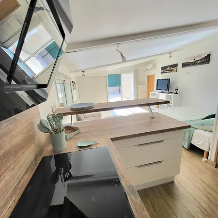 Maison Dans Havre De Paix A 10 Minutes D'avignon *